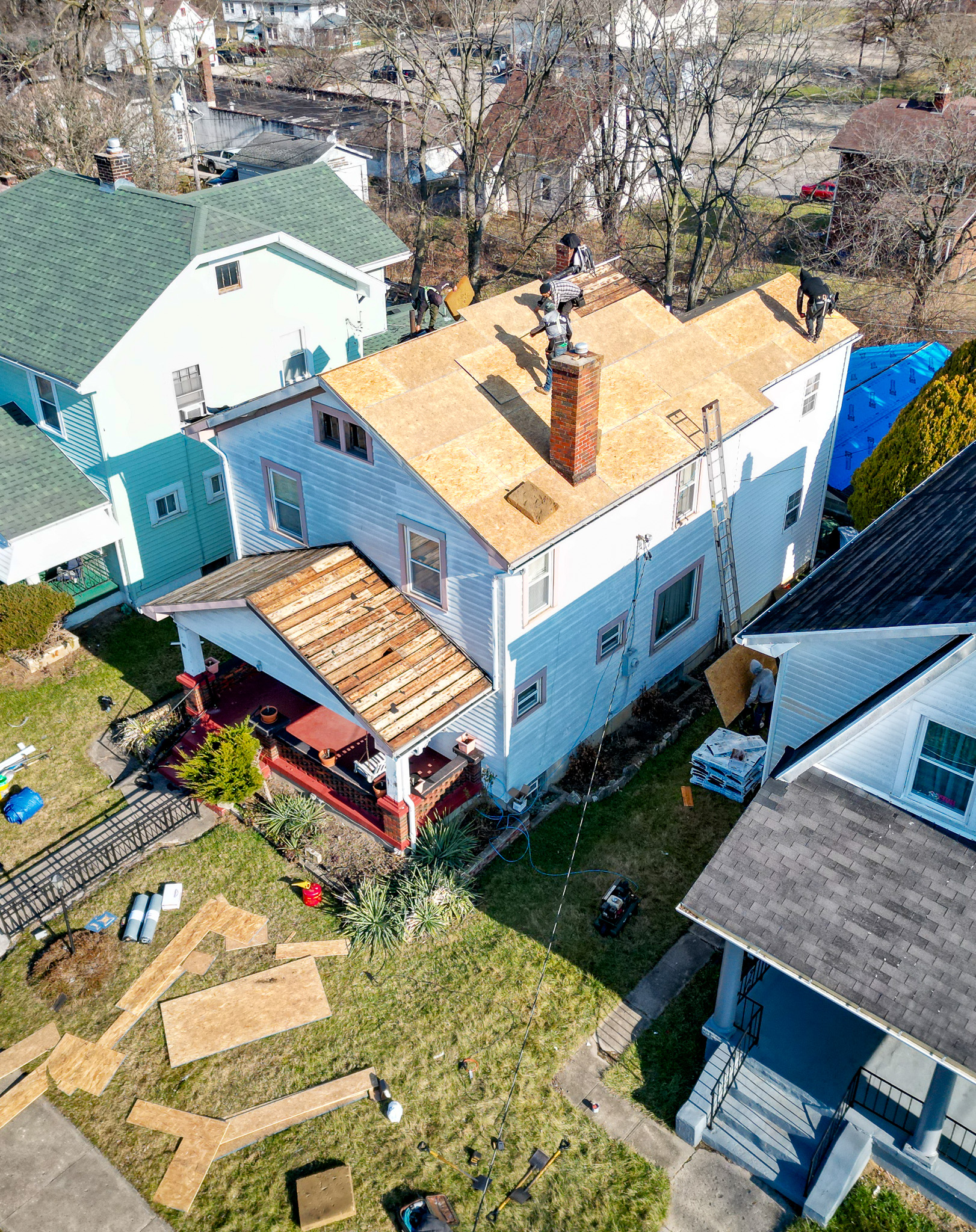The Homeowner's Checklist for Hiring a Local Roofing Contractor
